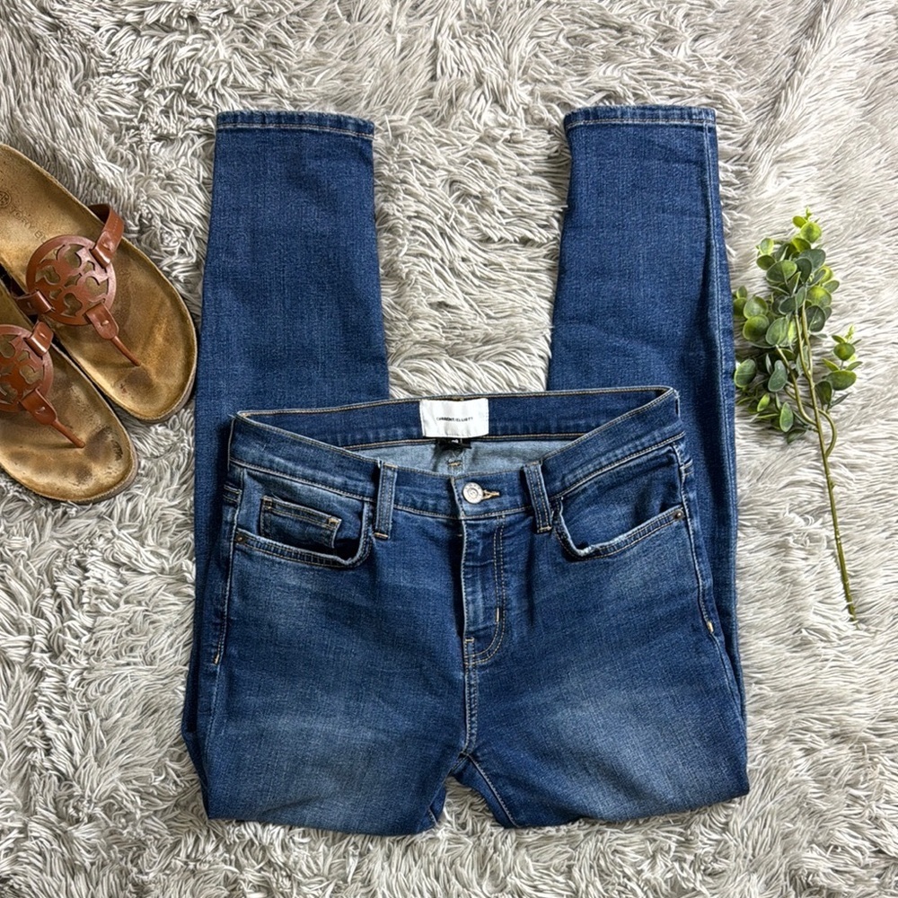 Current/Elliott dark wash Skinny Jeans size 28